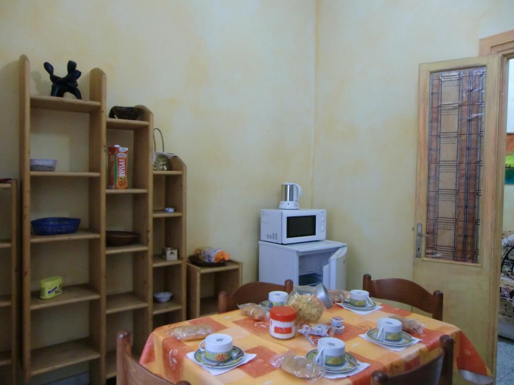 Momi Bed And Breakfast Rzym Pokój zdjęcie