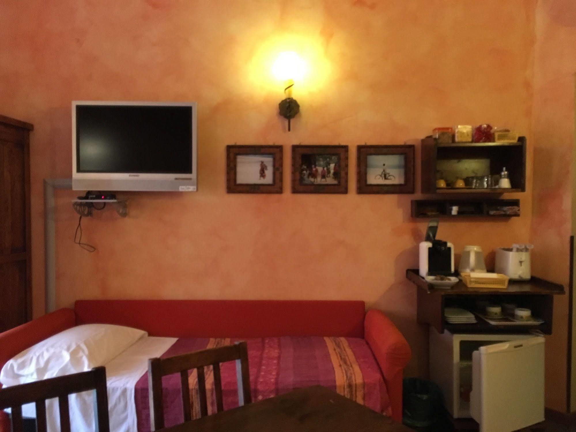 Momi Bed And Breakfast Rzym Zewnętrze zdjęcie