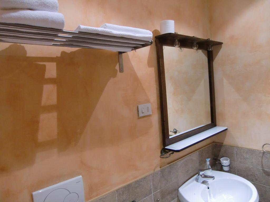 Momi Bed And Breakfast Rzym Zewnętrze zdjęcie